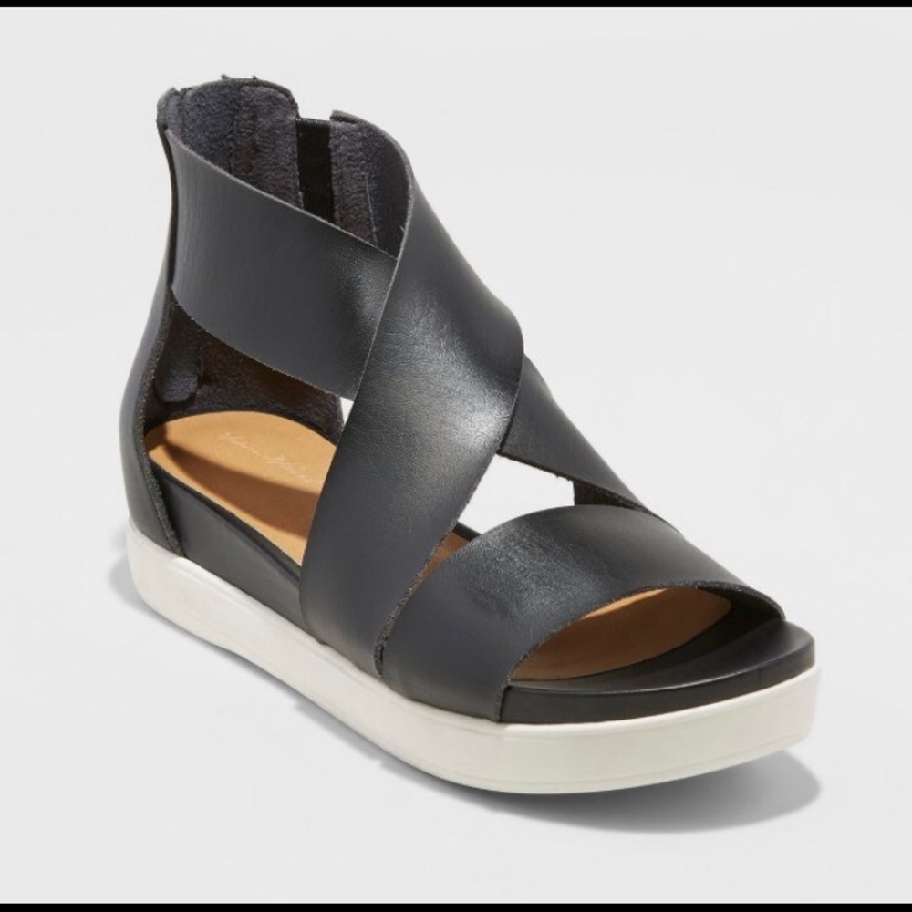 Universal Thread Ankle Strap Sandals